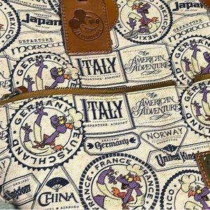 Disney’s food and wine festival annual passholder, Dooney and Bourke